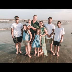 Meet your Posher, Ariana